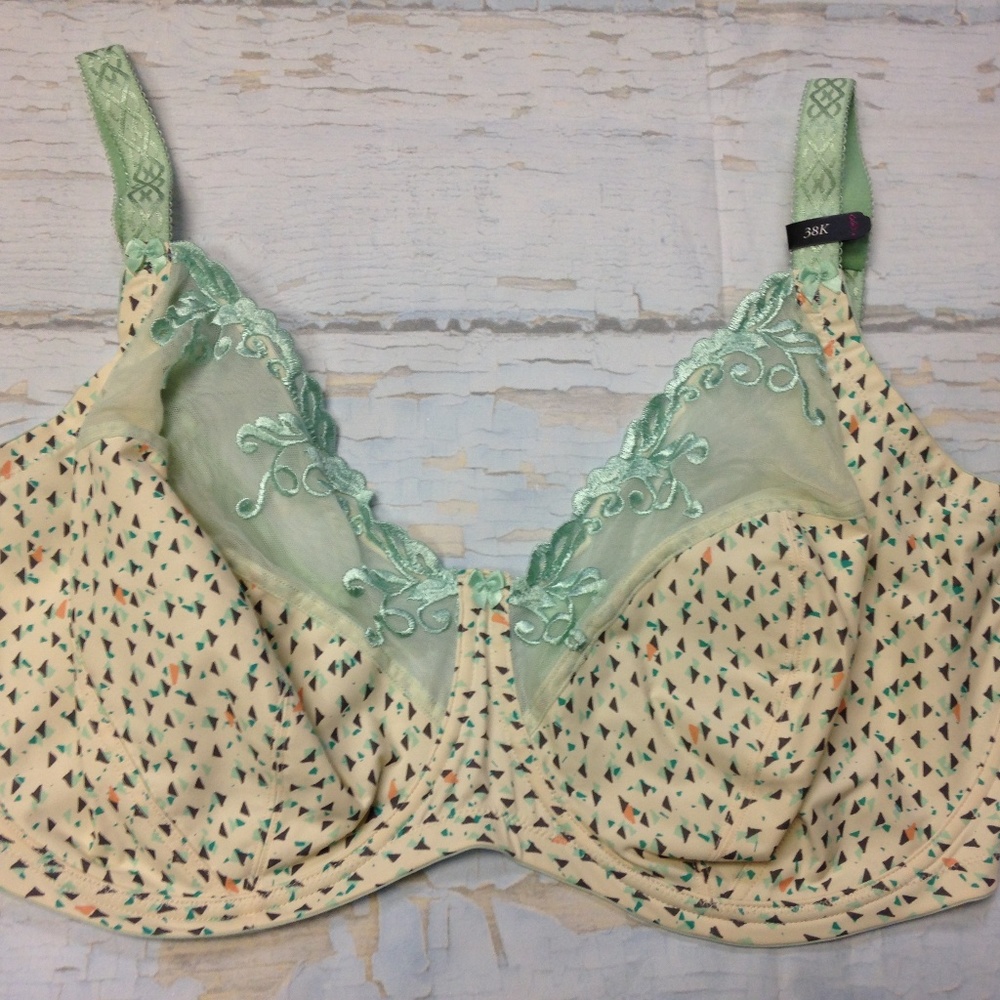 Plus Size Bra - Underwire Minimizer & Thin Cup - Picture 5 of 5